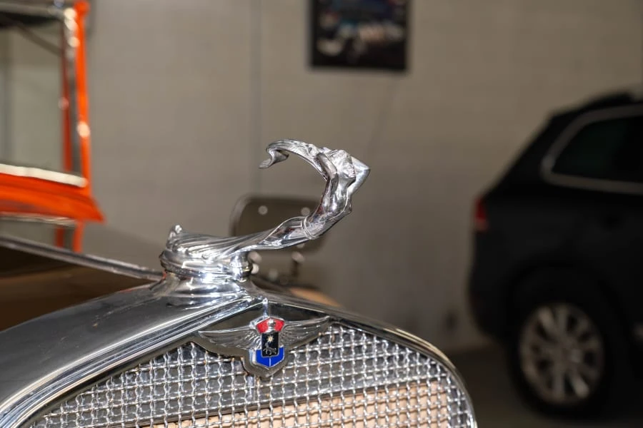 1931 LaSalle - Image 3 of 12