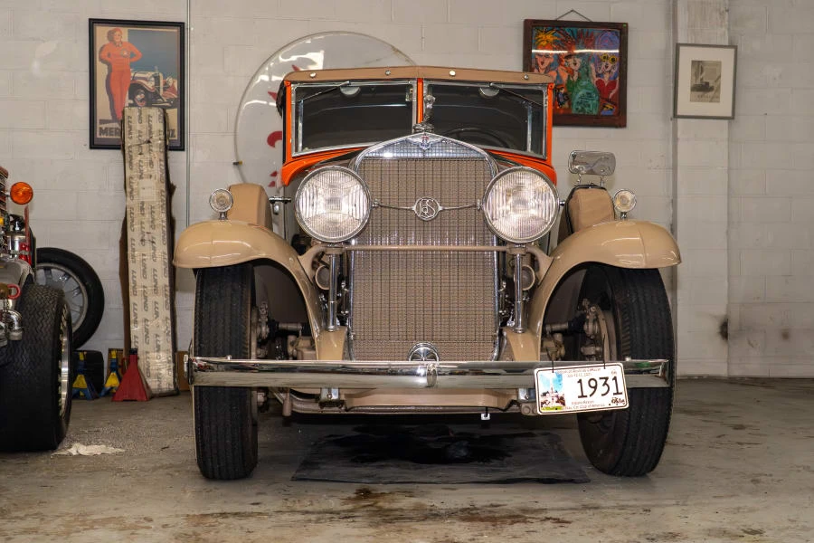 1931 LaSalle - Image 2 of 12