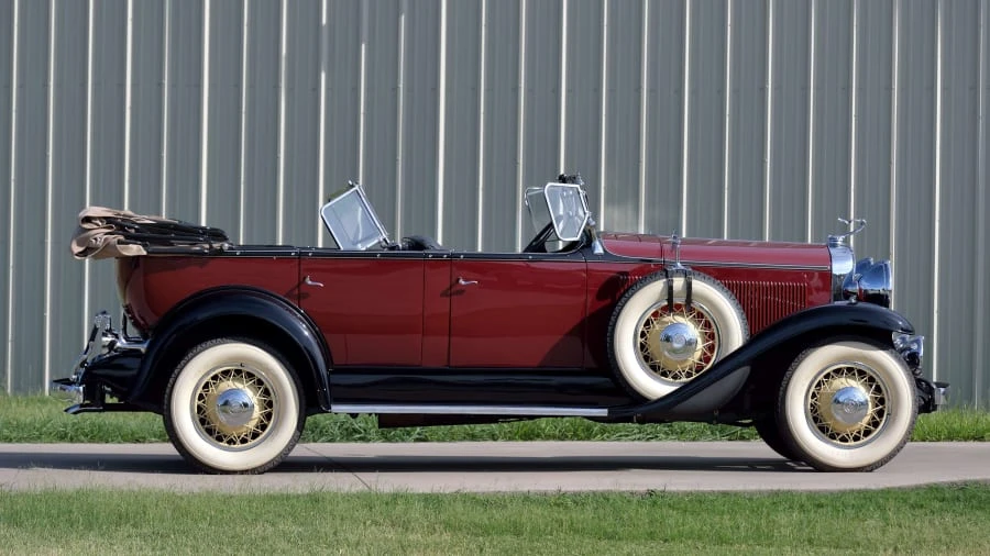 1931 LaSalle - Image 2 of 20