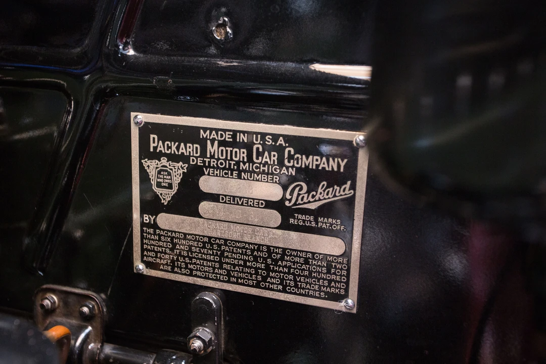 1931 Packard Eight - Image 13 of 18