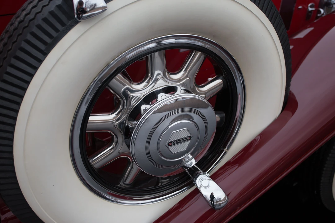1931 Pierce-Arrow - Image 14 of 18