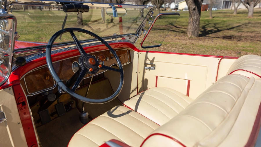 1931 Packard Eight - Image 4 of 24