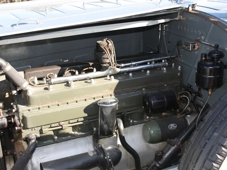 1931 Packard Eight - Image 3 of 12