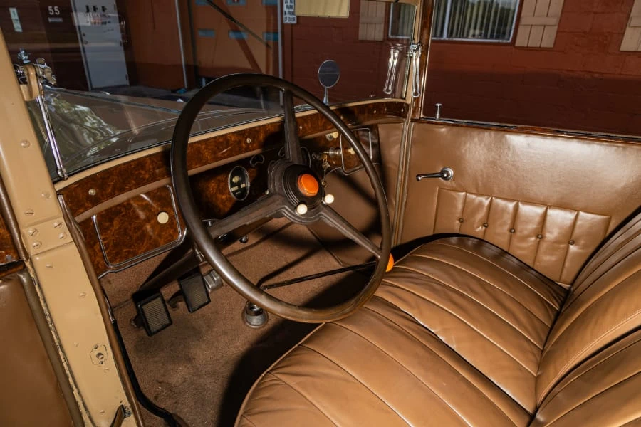 1931 Packard Eight - Image 30 of 31