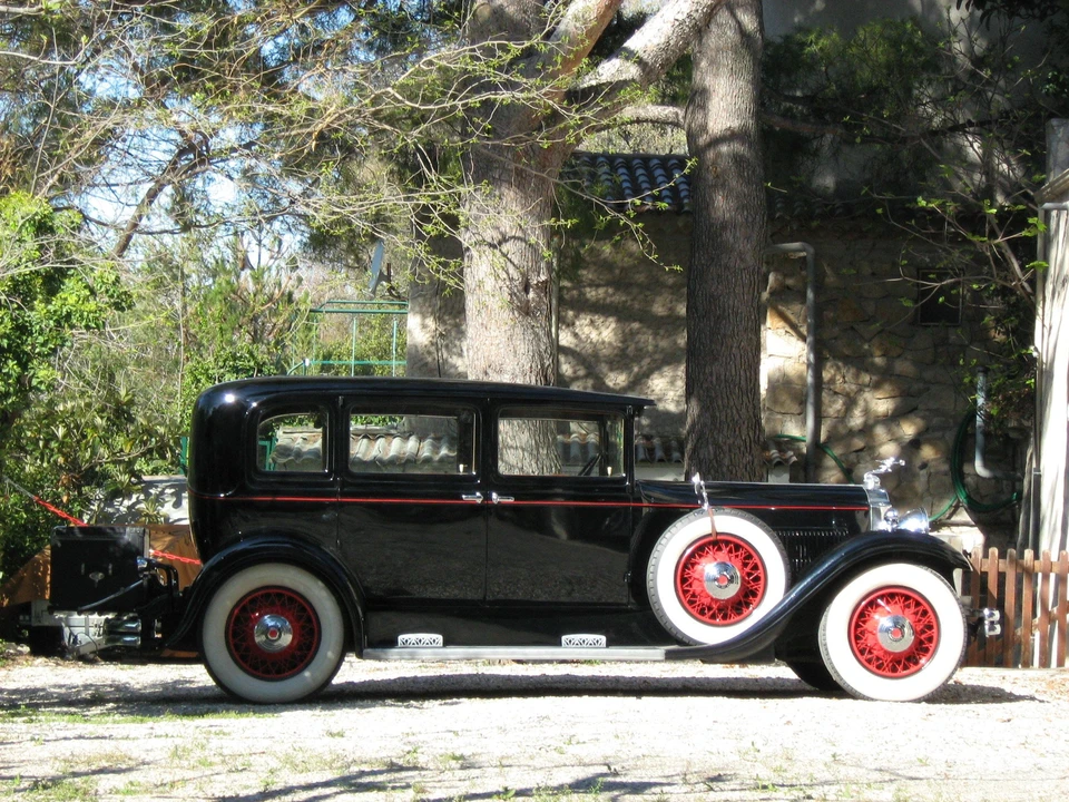 1931 Packard Eight - Image 12 of 14