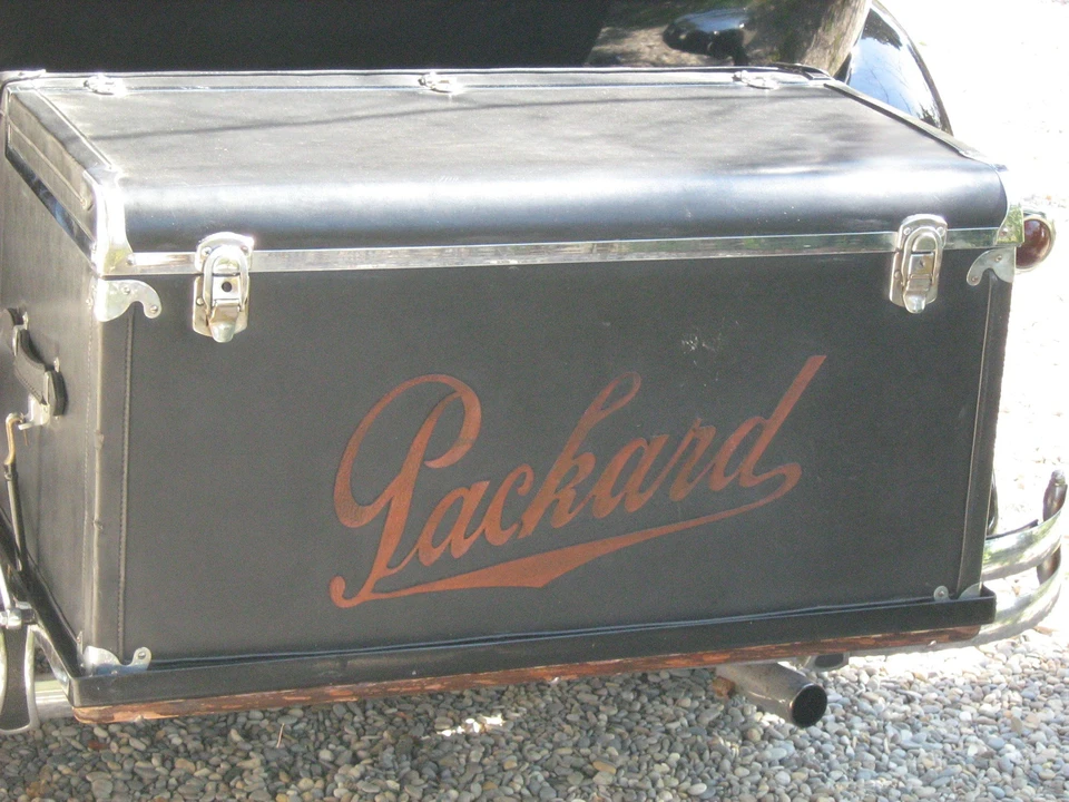 1931 Packard Eight - Image 11 of 16
