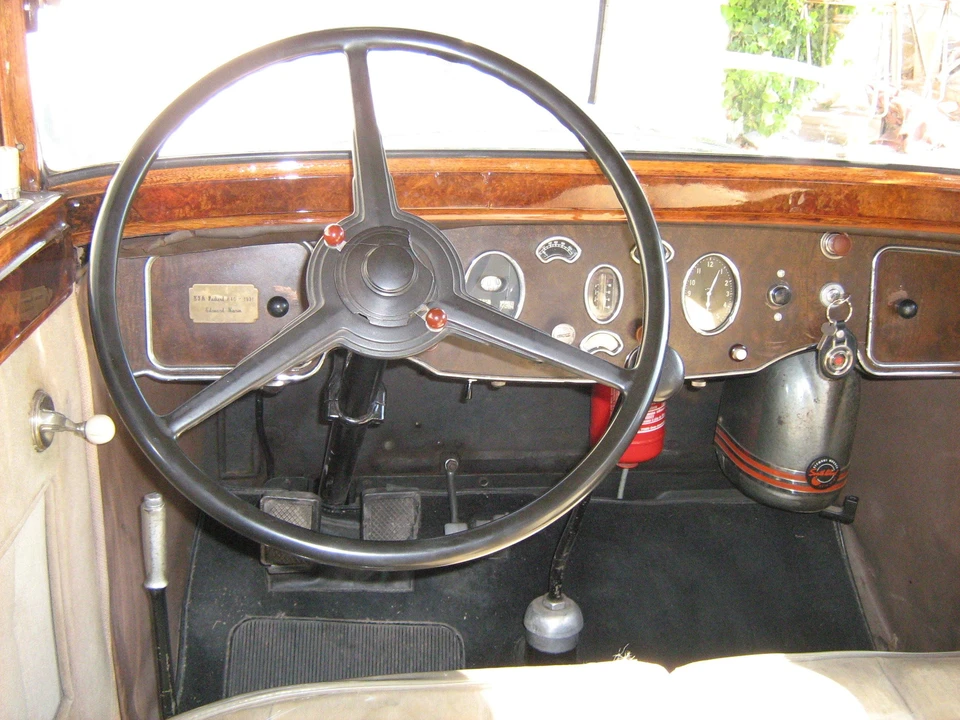 1931 Packard Eight - Image 10 of 14