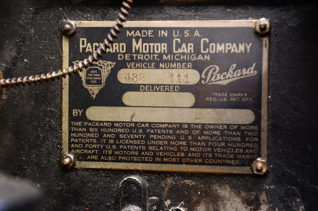 1931 Packard Eight - Image 9 of 18