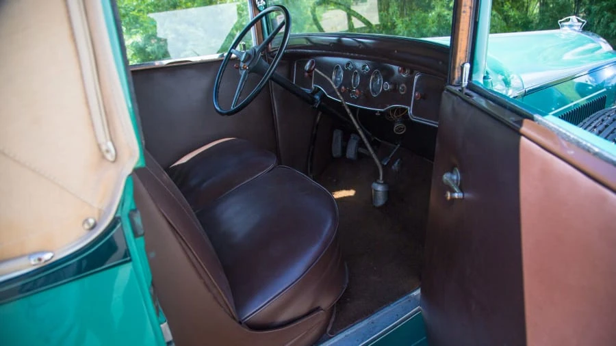 1931 Packard Eight - Image 5 of 12