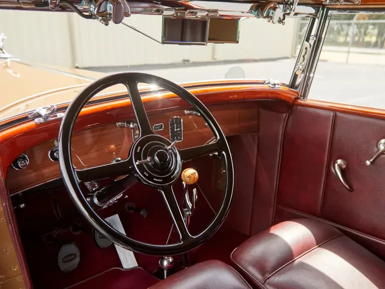 1931 Pierce-Arrow - Image 5 of 31