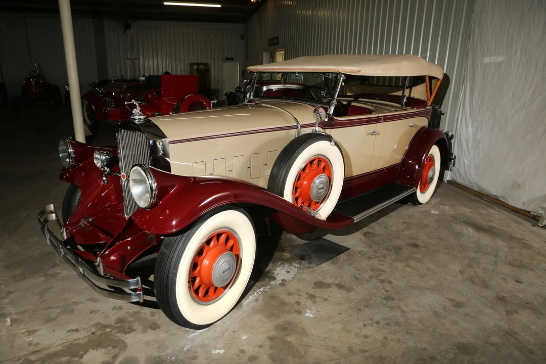 1931 Pierce-Arrow - Image 8 of 31