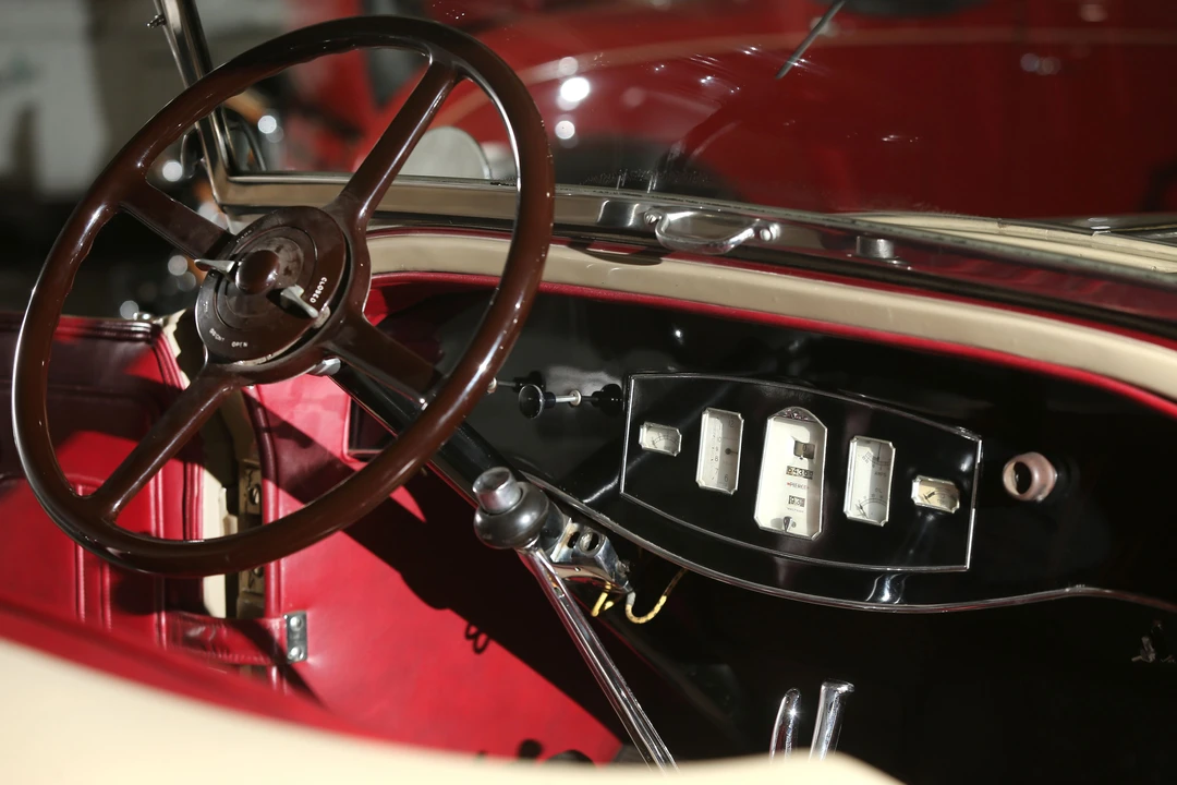 1931 Pierce-Arrow - Image 10 of 31