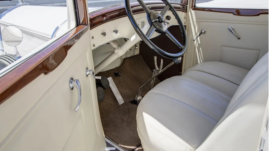 1931 Pierce-Arrow - Image 6 of 20