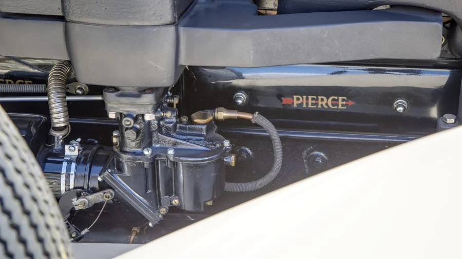 1931 Pierce-Arrow - Image 11 of 20