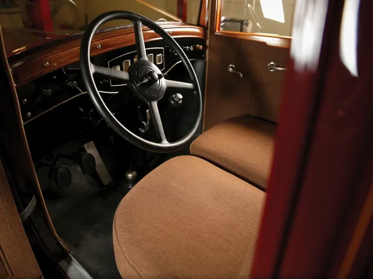 1931 Pierce-Arrow - Image 5 of 27