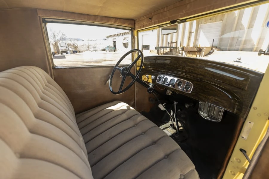 1931 Plymouth - Image 14 of 17