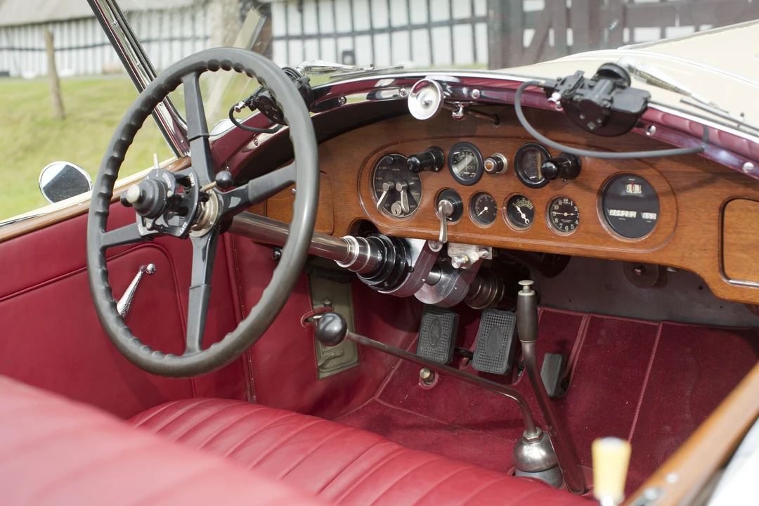1931 Rolls-Royce Phantom I - Image 17 of 24