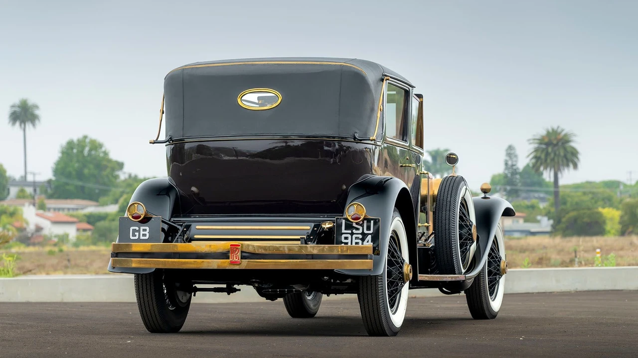 1931 Rolls-Royce Phantom I - Image 2 of 31