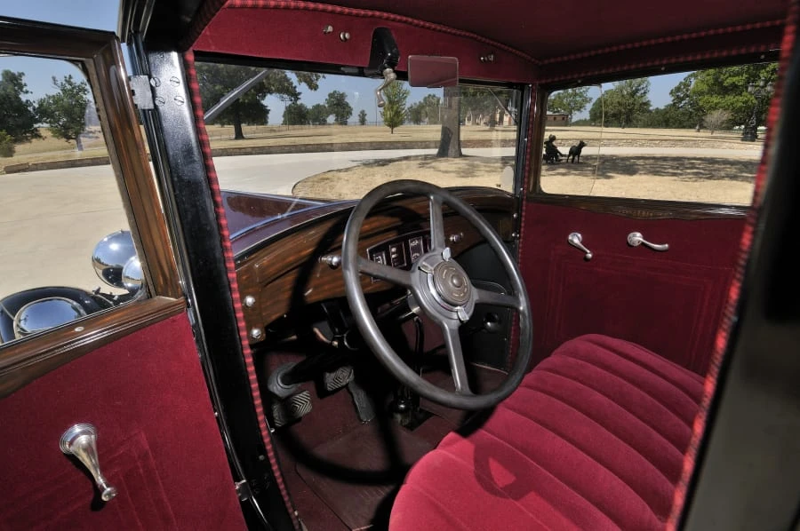 1931 Studebaker Commander - Image 3 of 10