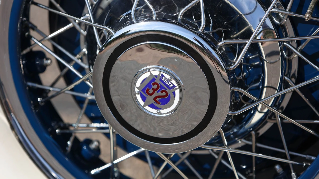 1931 Stutz Vertical Eight - Image 9 of 31