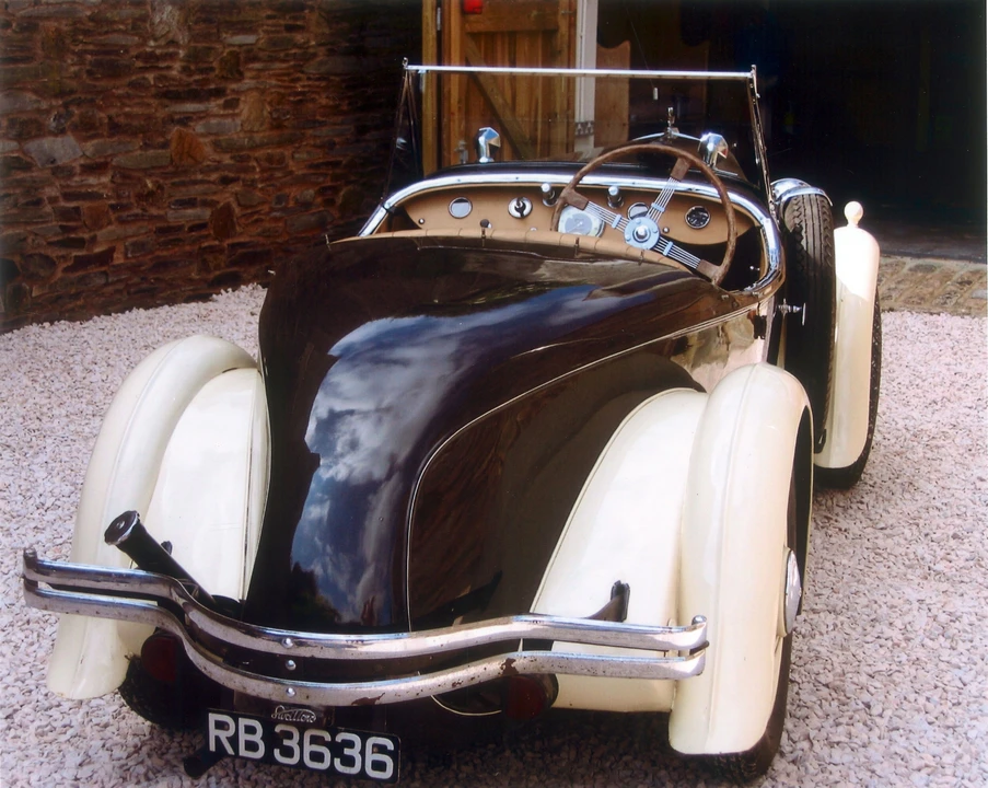 1931 Wolseley - Image 2 of 2