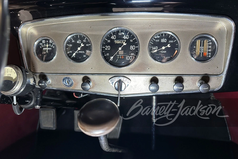 1932 Auburn Eight - Image 12 of 23