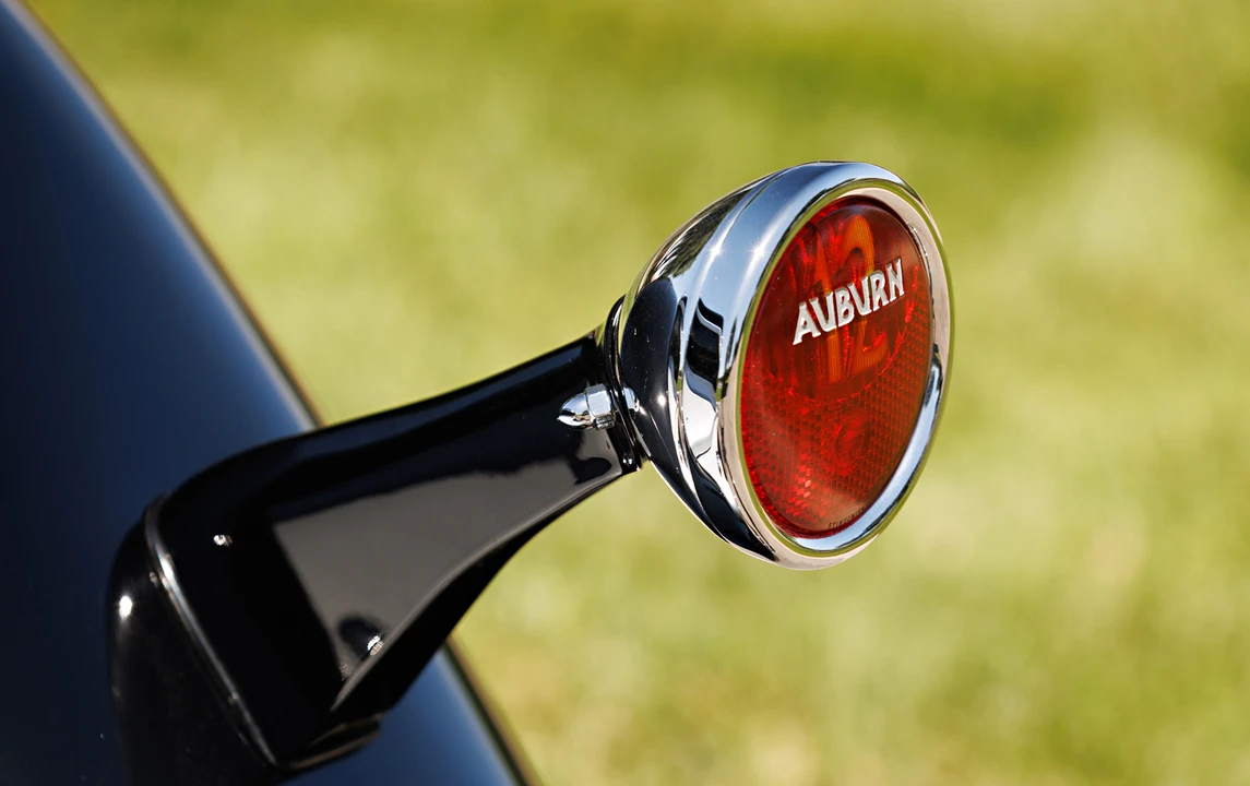 1932 Auburn Twelve - Image 22 of 31