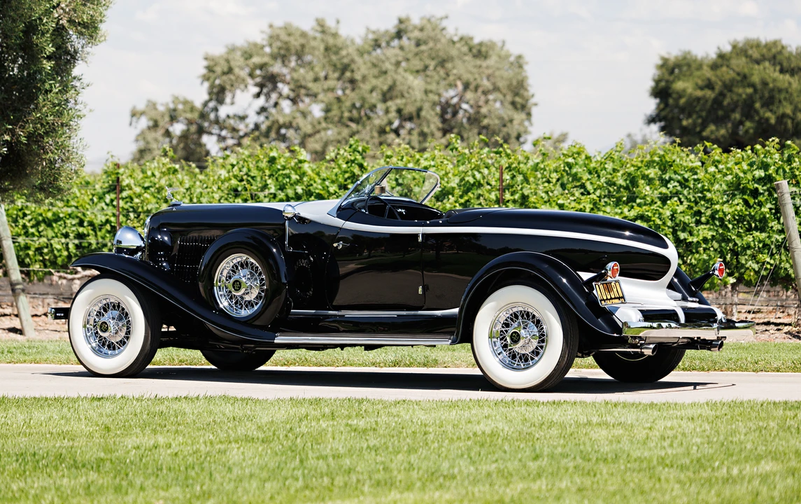 1932 Auburn Twelve - Image 3 of 31