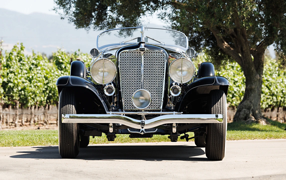 1932 Auburn Twelve - Image 13 of 31