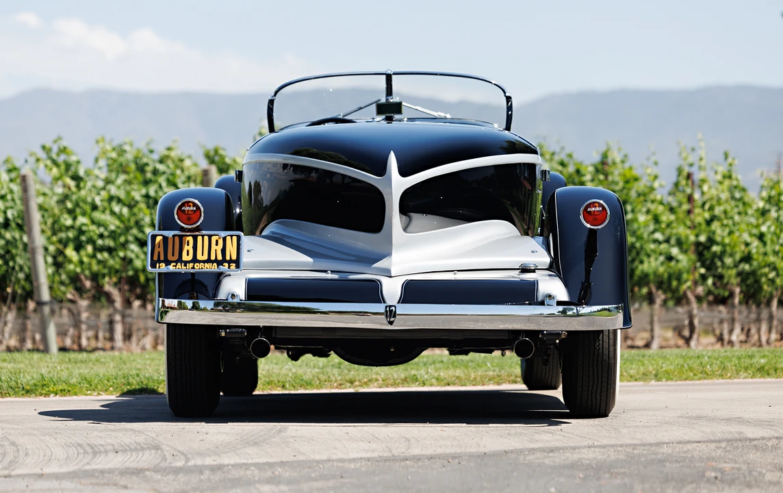 1932 Auburn Twelve - Image 5 of 31