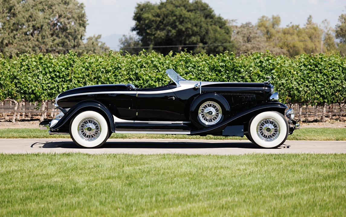 1932 Auburn Twelve - Image 9 of 31