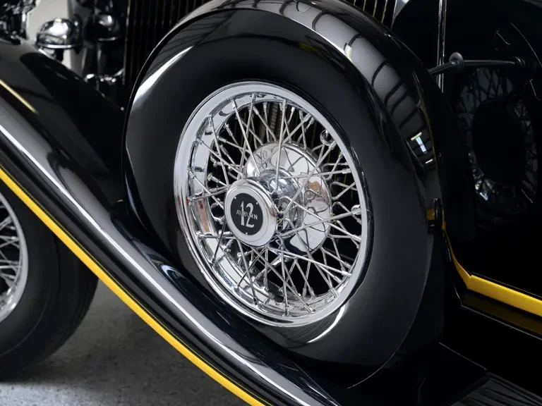 1932 Auburn Twelve - Image 31 of 31
