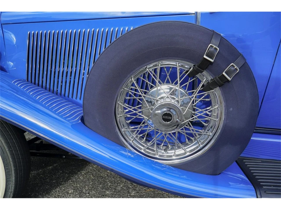 1932 Auburn Twelve - Image 17 of 31