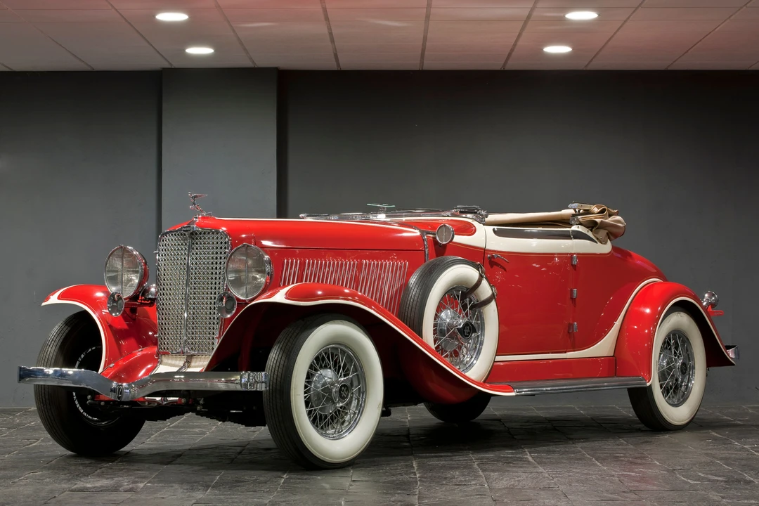 1932 Auburn Twelve - Image 2 of 17