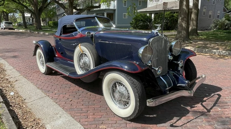 1932 Auburn Eight - Image 6 of 26