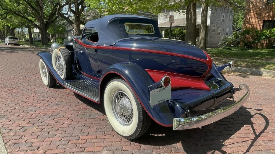 1932 Auburn Eight - Image 16 of 26