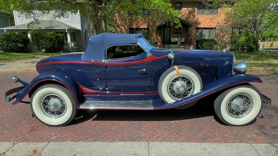 1932 Auburn Eight - Image 2 of 26