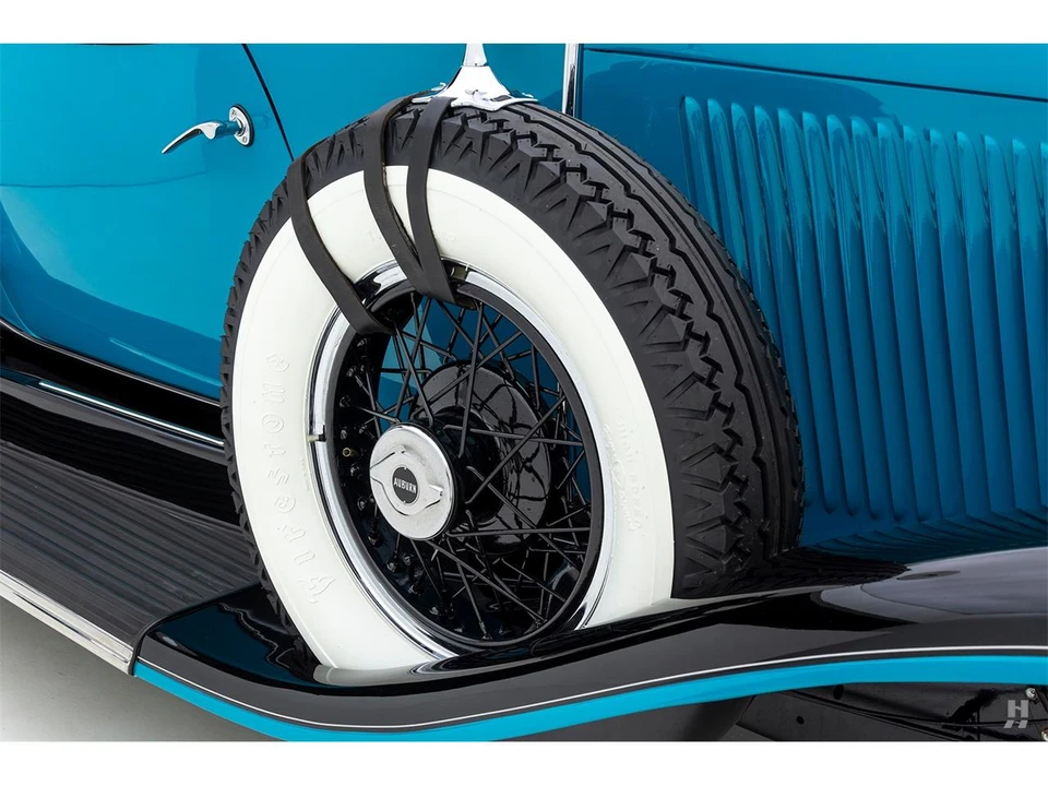 1932 Auburn Eight - Image 16 of 30