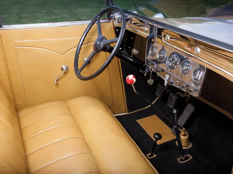 1932 Auburn Eight - Image 5 of 24