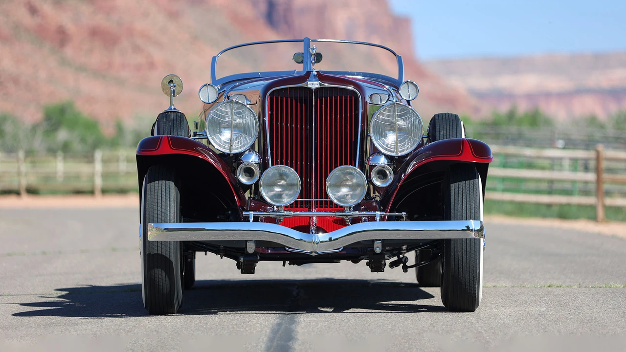 1932 Auburn Speedster - Image 13 of 31