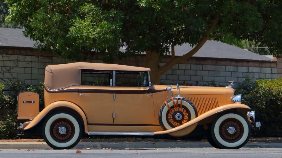 1932 Auburn Eight - Image 2 of 12