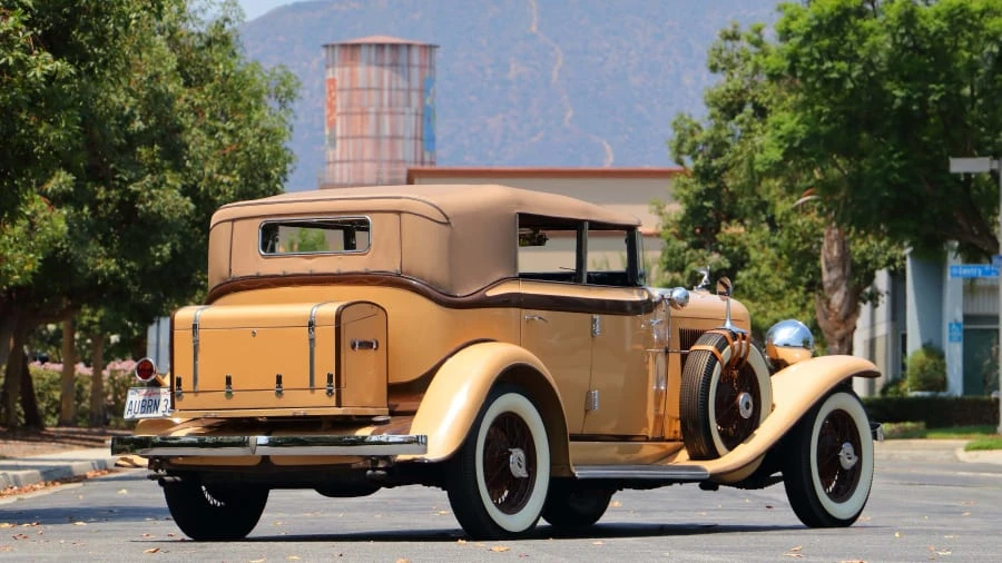 1932 Auburn Eight - Image 3 of 12
