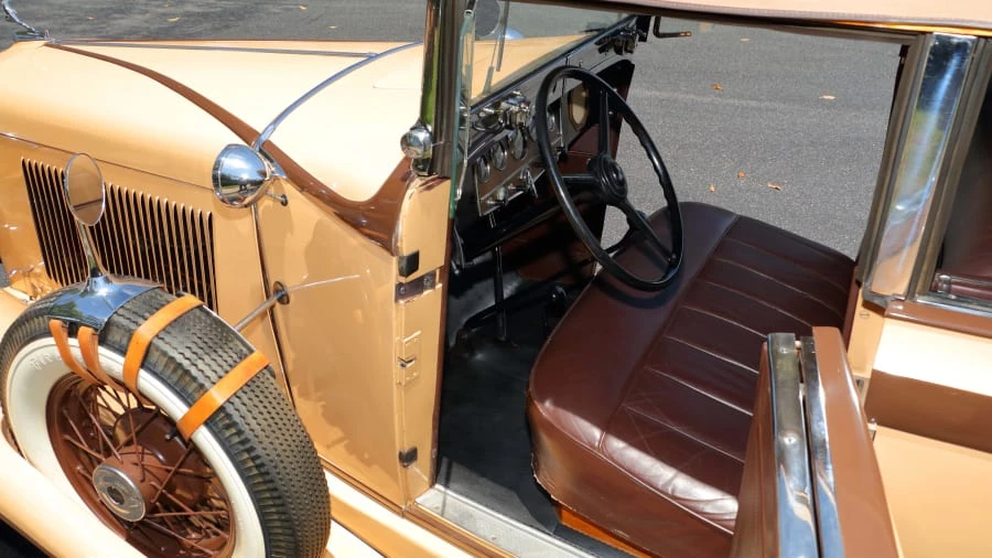 1932 Auburn Eight - Image 4 of 12