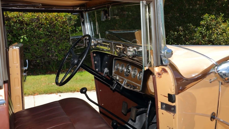 1932 Auburn Eight - Image 5 of 12