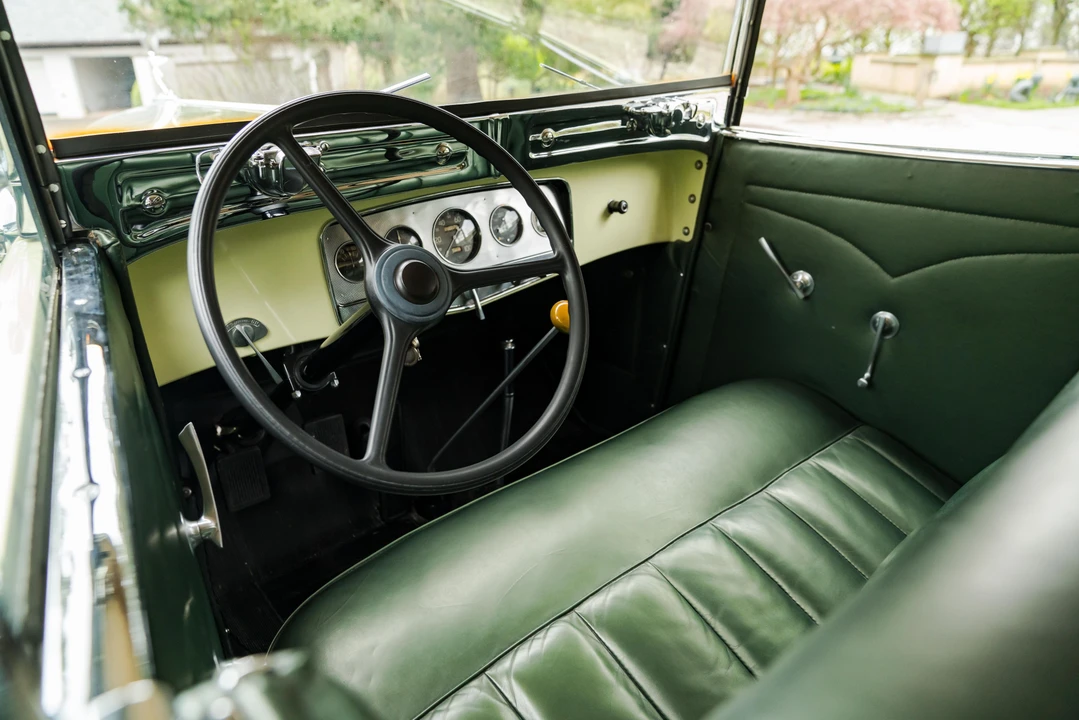 1932 Auburn Eight - Image 3 of 31