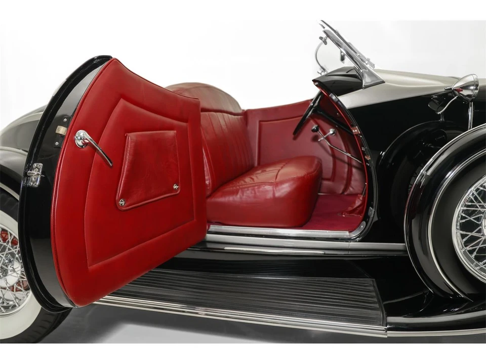 1932 Auburn Eight - Image 6 of 31
