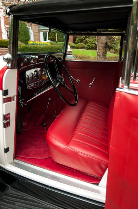 1932 Auburn Eight - Image 4 of 14