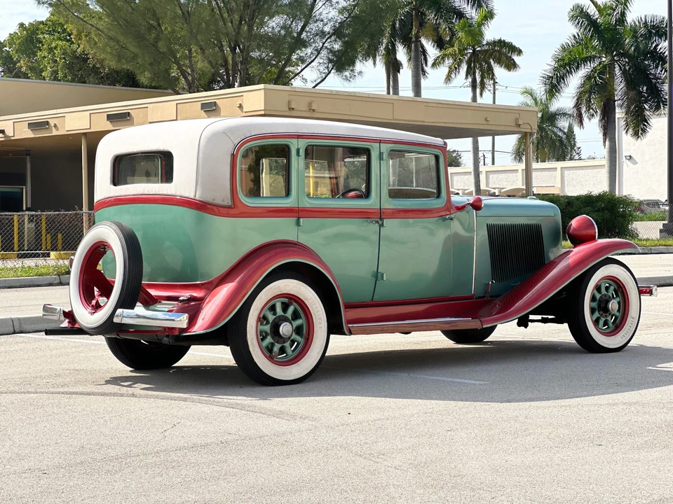1932 Auburn Eight - Image 24 of 31
