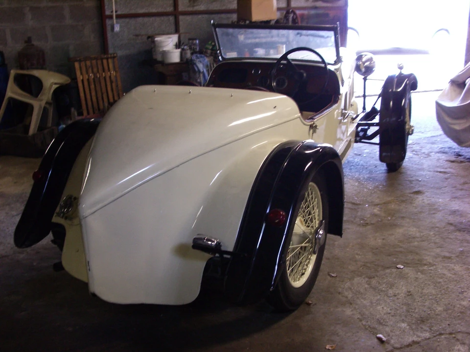 1932 Standard - Image 2 of 2