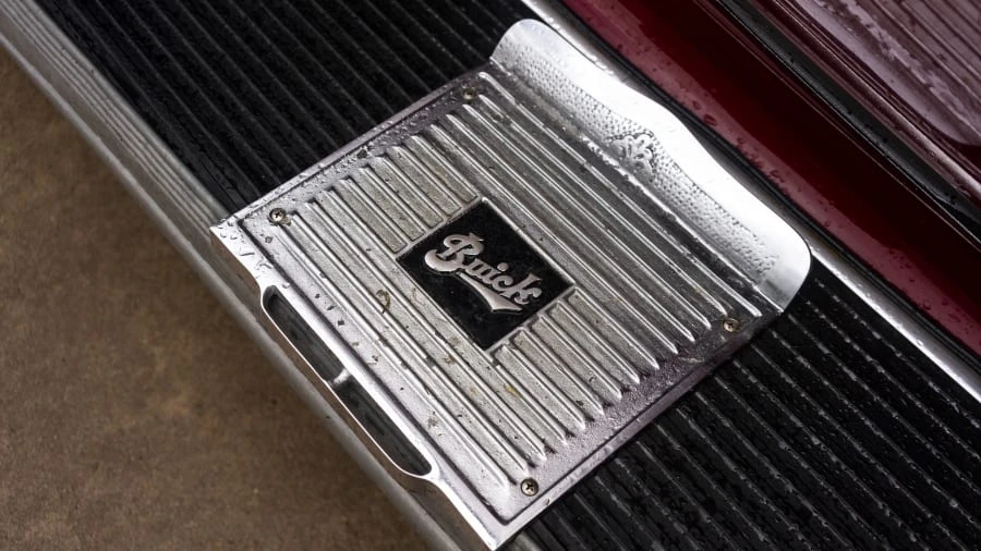 1932 Buick Super - Image 16 of 17